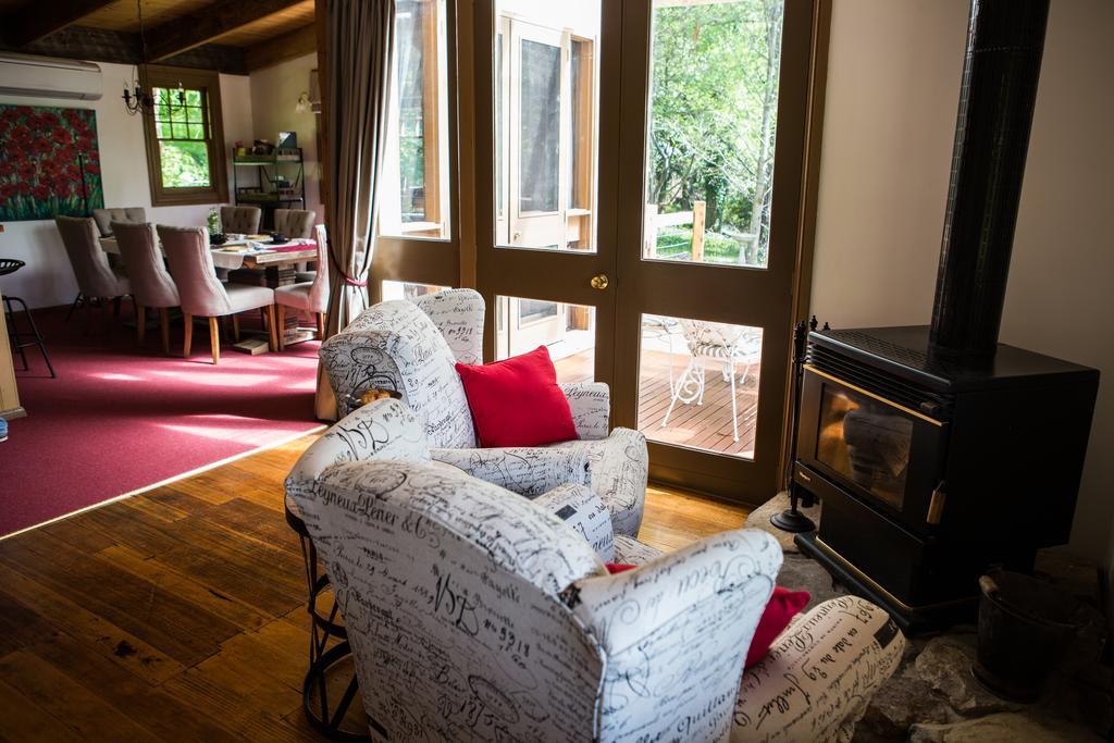 Bed and Breakfast Buttercup Hill Warburton Exterior foto